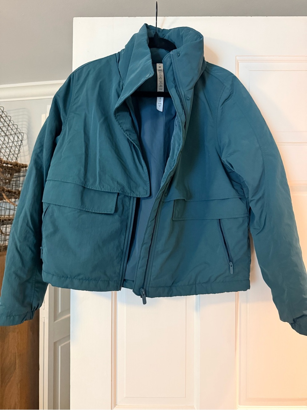 Lululemon always effortless Teal Puffer Jacket